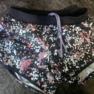 Under Armour HeatGear Black Shorts